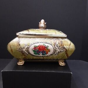 Vintage Green Floral Faux Marble Art Deco Decorative Tin.